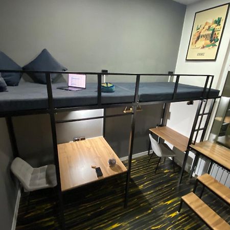 Flats Hostel Астана Екстер'єр фото