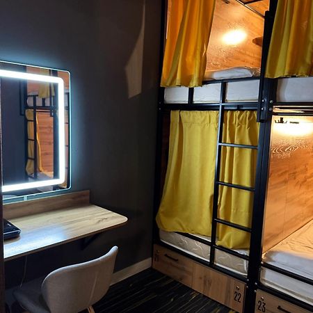 Flats Hostel Астана Екстер'єр фото