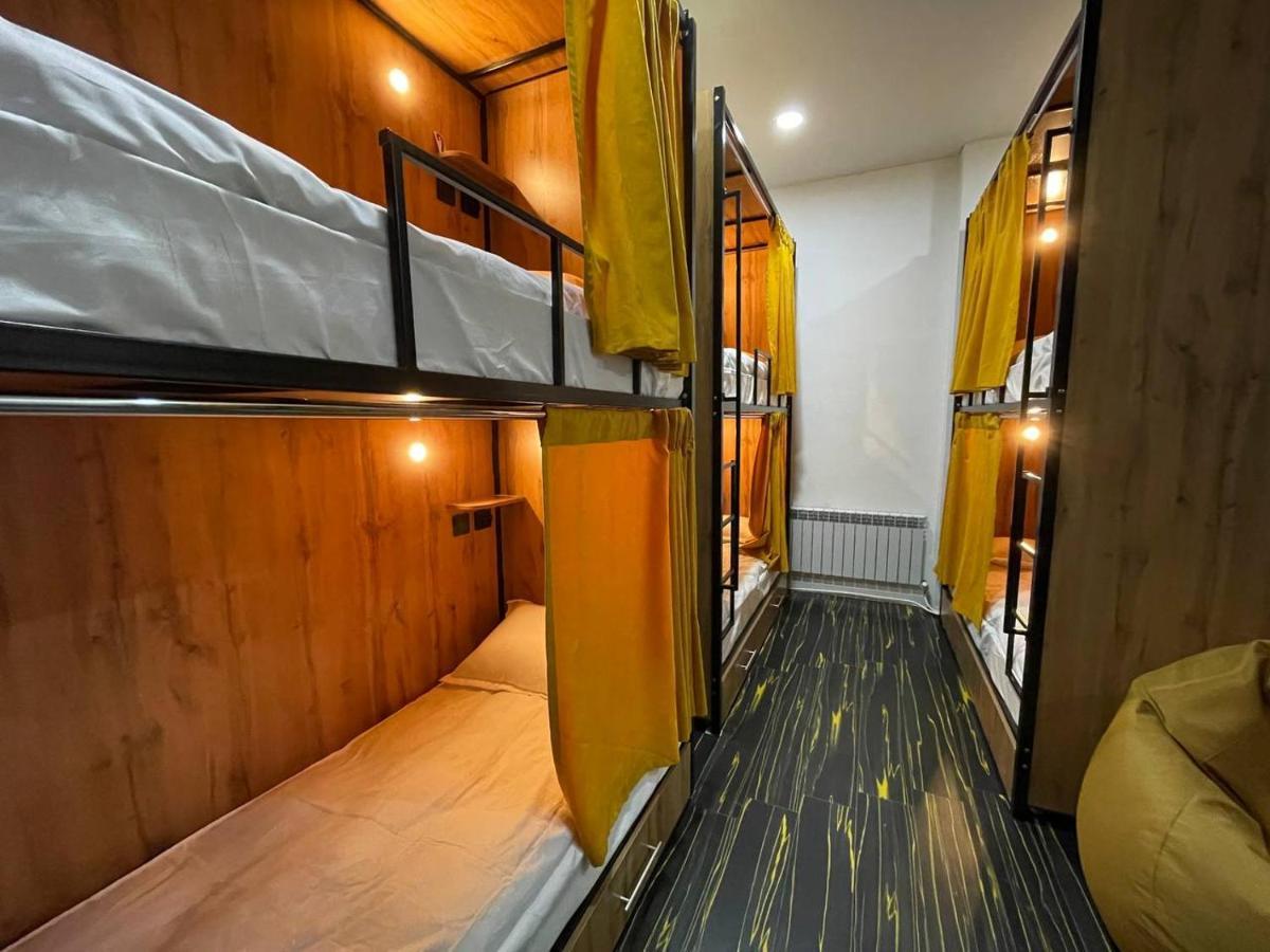 Flats Hostel Астана Екстер'єр фото